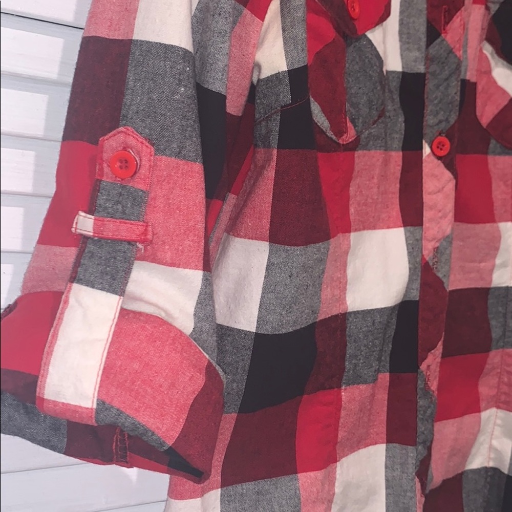 Checkered button down Shirt - Picture 4 of 5